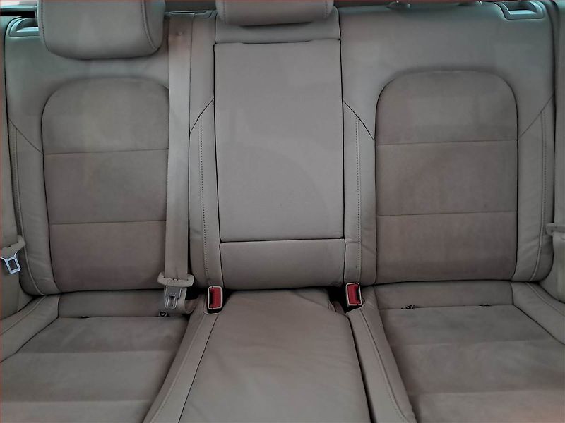 Škoda Superb (2012) 2.0 TDI, 4X4, Automat, Navi - fotka 10 z 19