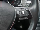 Volkswagen Passat (2017) 2.0TDi, ČR, DSG, LED, navi - náhled 16