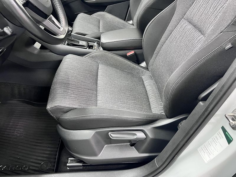 Škoda Karoq 2.0 TDI 110 KW 4x4 DSG - fotka 13 z 36