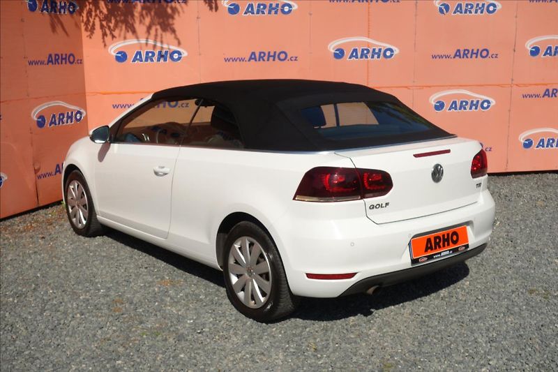 Volkswagen Golf 1,2 TSi 77KW, SERVISNÍ KNIHA. - fotka 5 z 48