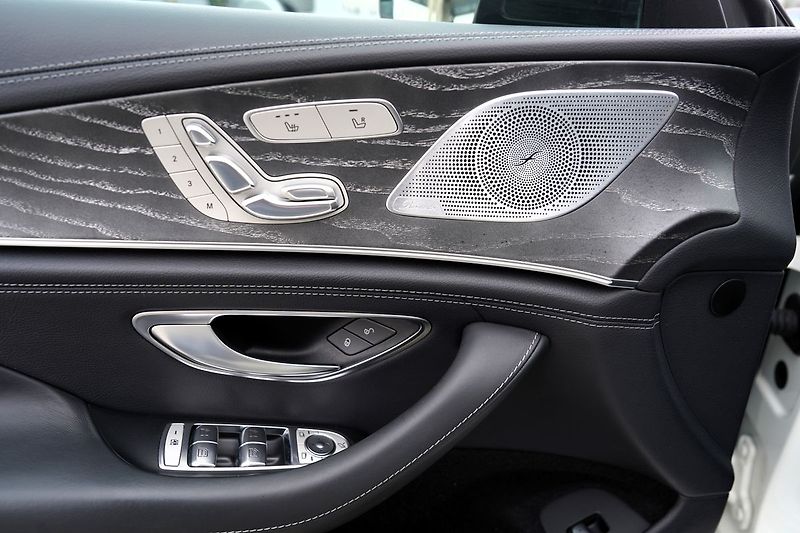 Mercedes-Benz AMG GT 53 AMG 4Matic+/Burm. - fotka 19 z 46