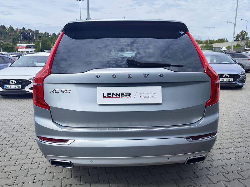 Volvo XC90 D5 2.0/173kW Inscription AT 4x - fotka 6 z 47