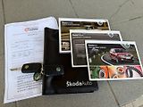 Škoda Octavia (2008) 2.0 TDI RS DSG ! CR ! - náhled 18
