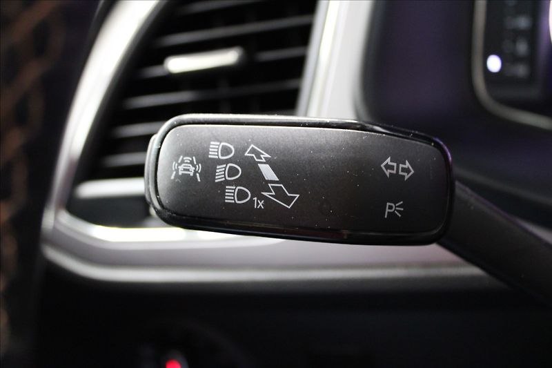 Seat Leon 2,0 TDI X-PERIENCE 4x4 TOP! - fotka 14 z 37