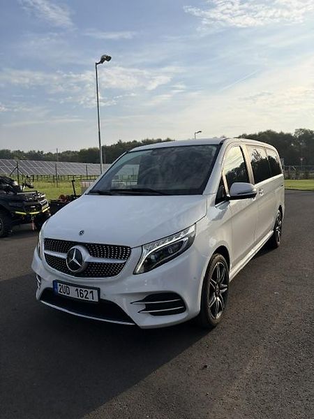 Mercedes-Benz Třídy V (2021) V 300 d 4MATIC AMG Line long - fotka 1 z 27