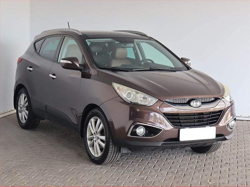 Hyundai ix35 (2013) 2.0 CRDi, 4X4, Automat - fotografie inzerátu