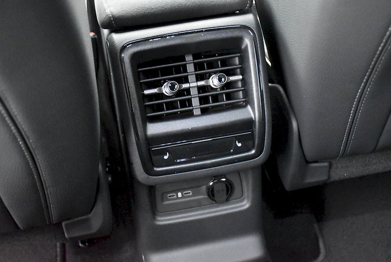Škoda Kodiaq (2025) Sportline 2,0 TDI 142 kW 7° au - fotka 19 z 44