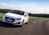 Hyundai i30. Sleva 40 000 Kč. Cena od 299 990 Kč (1.4i CVVT 73 kW).