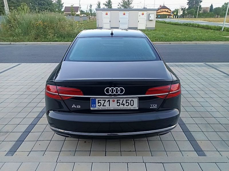 Audi A8 (2014) - fotka 13 z 59