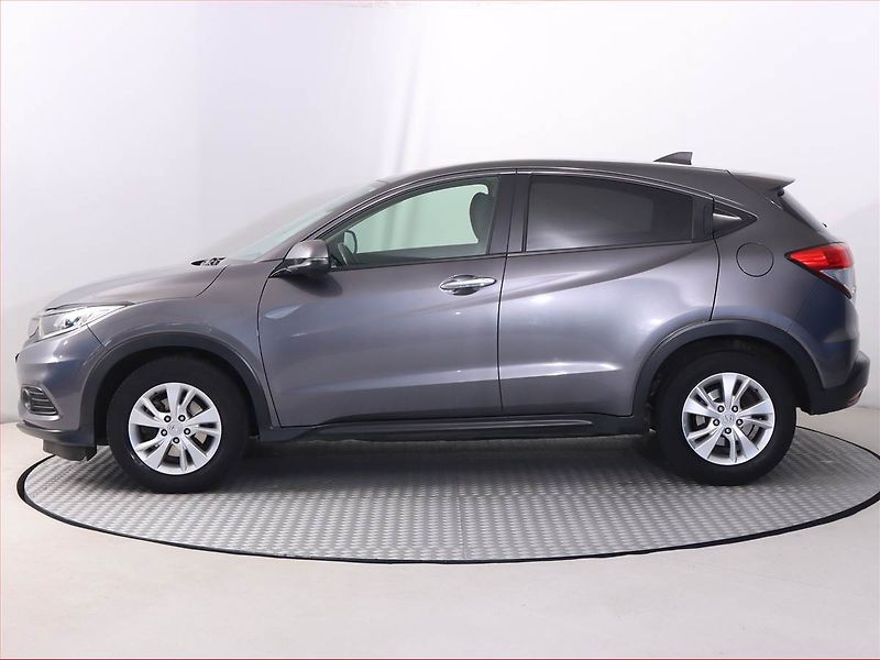 Honda HR-V (2019) Elegance 1.5 i-VTEC, Automat - fotka 3 z 19
