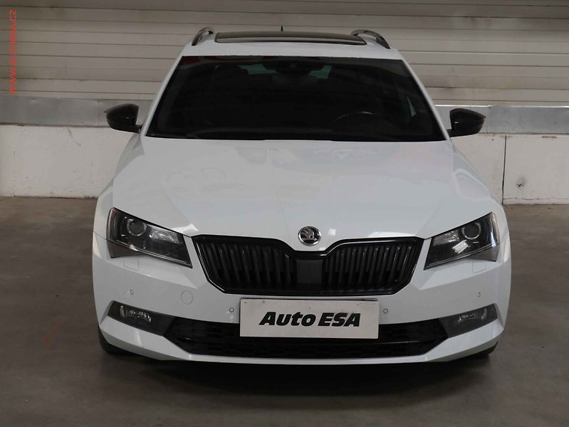 Škoda Superb (2017) 2.0TDi 4x4, Ambition, DSG - fotka 2 z 23
