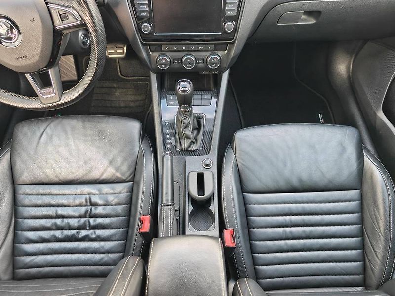 Škoda Octavia RS 6DSG 2,0TSI - fotka 9 z 26