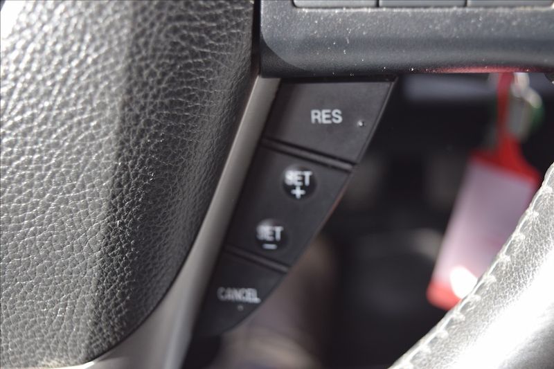 Mazda CX-7 2,2 CD 127KW VÝHŘEV KLIMA ALU - fotka 33 z 45