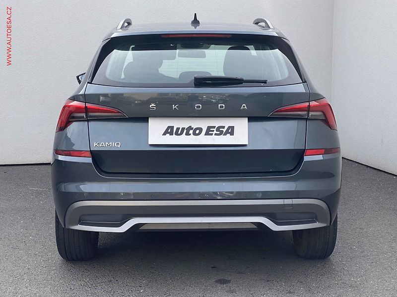 Škoda Kamiq (2020) 1.0 TSi, 1.maj,ČR, Ambition - fotka 5 z 17