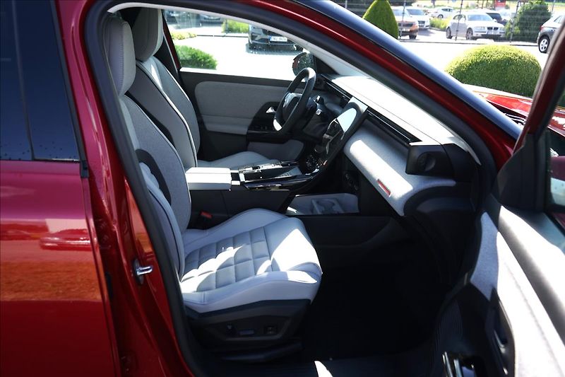 Citroën C5 Aircross (2026) 1,6 Plug-in Hybrid225k Aut.MAX - fotka 12 z 30