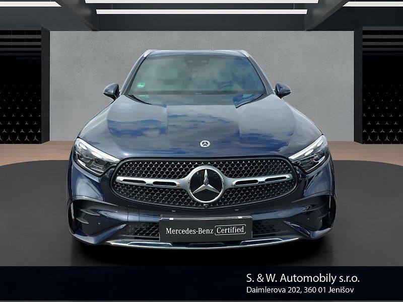 Mercedes-Benz GLC 300de AMG 4Matic - fotka 2 z 26