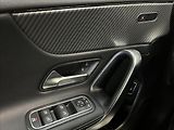 Mercedes-Benz CLA 180 d Shooting Brake Progressi - náhled 12