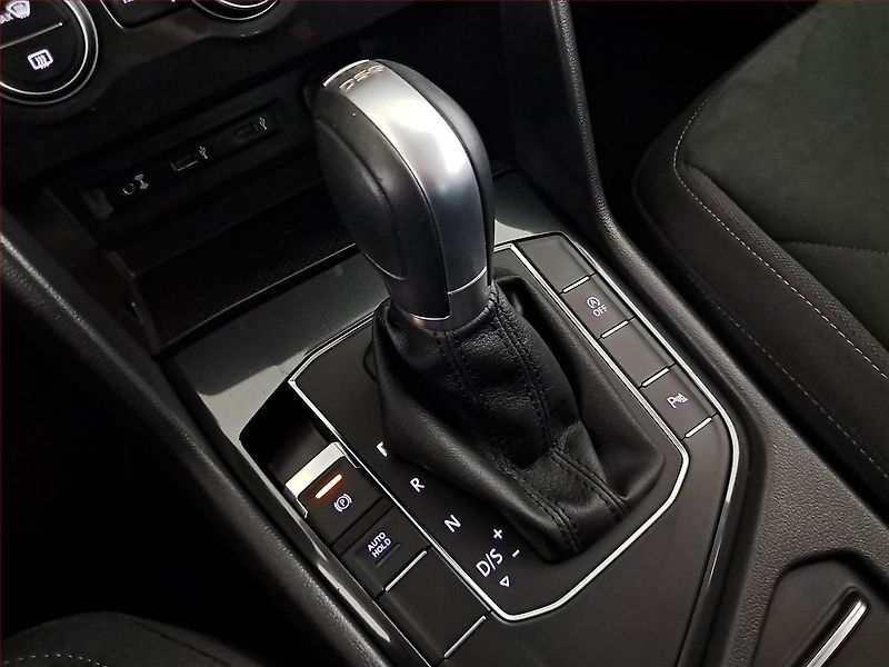 Volkswagen Tiguan (2017) 2.0 TDI, Automat, Navi - fotka 16 z 22