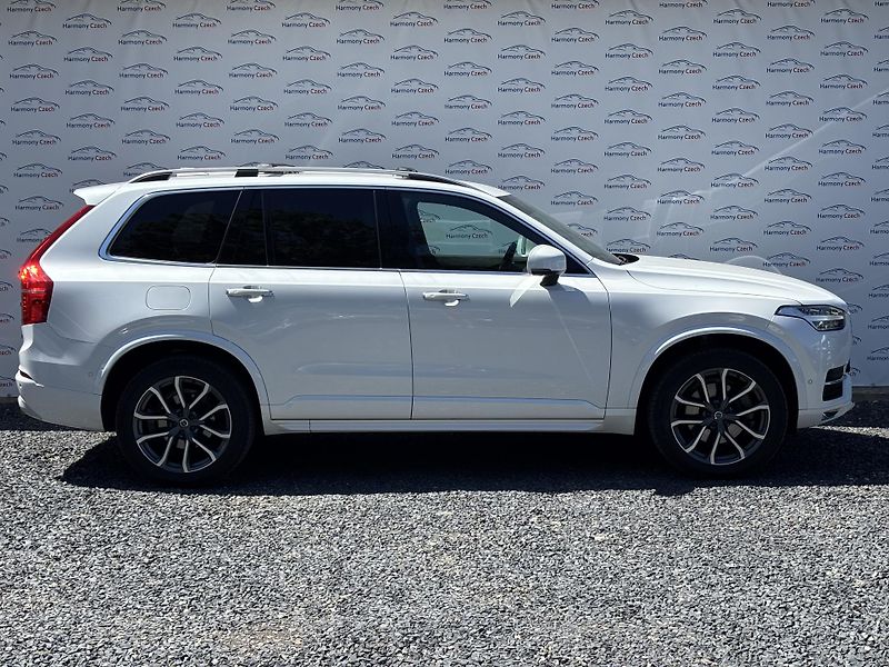 Volvo XC90 (2017) D5 AWD, 4X4, REZERVACE - fotka 4 z 21