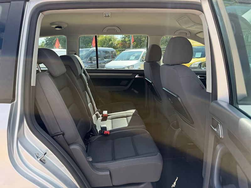 Volkswagen Touran 1.9TDi 77kW*TAŽNÉ* KLIMA - fotka 19 z 24