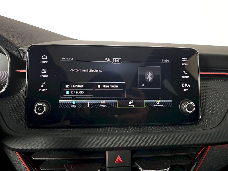 Škoda Scala (2024) 1.0TSi 85kW MONTE CARLO PANORA - fotka 9 z 27