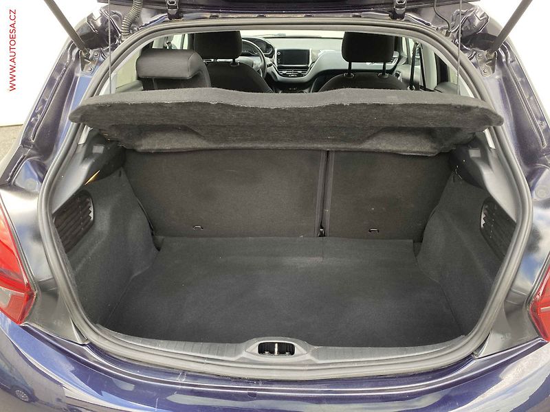 Peugeot 208 (2018) 1.2 PT, Style,  park. čidla - fotka 7 z 13
