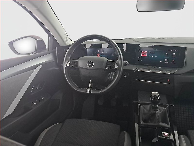 Opel Astra (2023) 1.2 Turbo, Tempomat - fotka 7 z 14