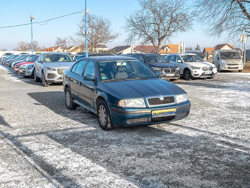 Škoda Octavia (2003) 1.6MPI 75KW – PO ROZVODECH - fotka 3 z 35