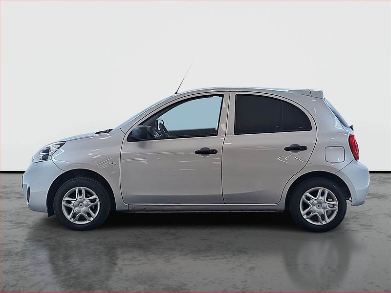 Nissan Micra (2015) 1.2 12V - fotka 3 z 15
