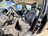 Ford S-MAX 2,0 TDCi 103kW Titanium 7 MÍST - náhled 15