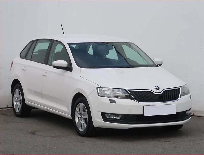 Škoda Rapid (2017) Spaceback 1.4 TDI, po STK - fotografie inzerátu