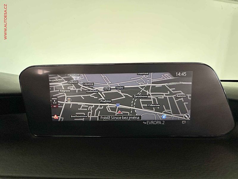 Mazda 3 (2020) 2.0i, 1.maj,ČR, AC, LED, navi - fotka 16 z 19