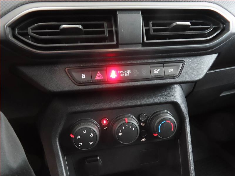 Dacia Jogger (2022) 1.0 TCe, LPG, ČR,1.maj - fotka 12 z 15