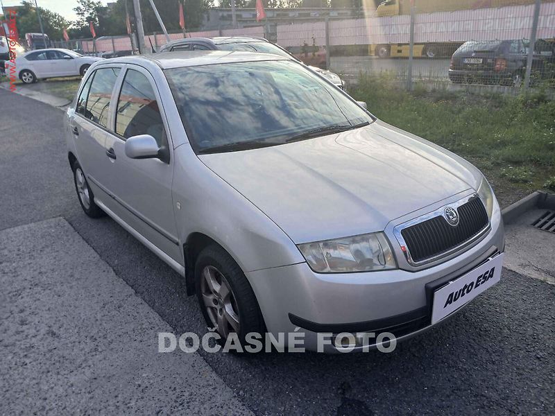 Škoda Fabia (2004) 1.2i, ČR, AC, TZ, výhřev sed - fotka 1 z 3
