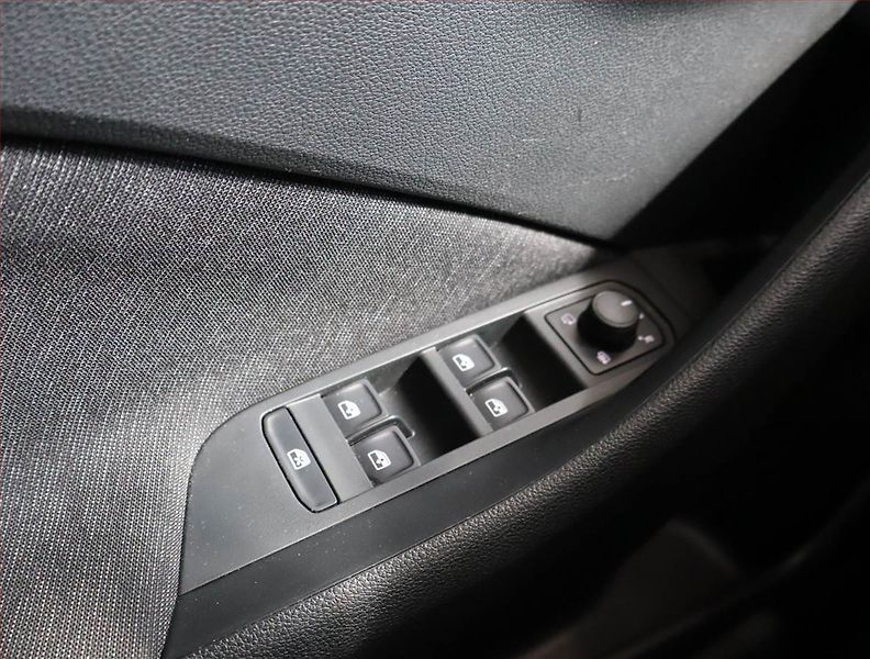 Škoda Kamiq (2020) Ambition 1.0 TSI, ČR,1.maj - fotka 25 z 26