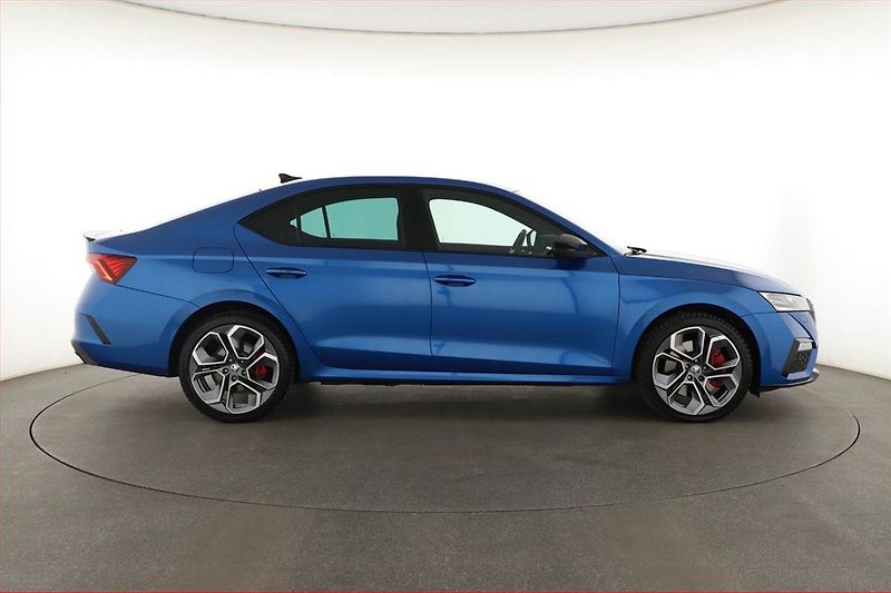 Škoda Octavia (2020) RS 1.4 TSI iV - fotka 6 z 22