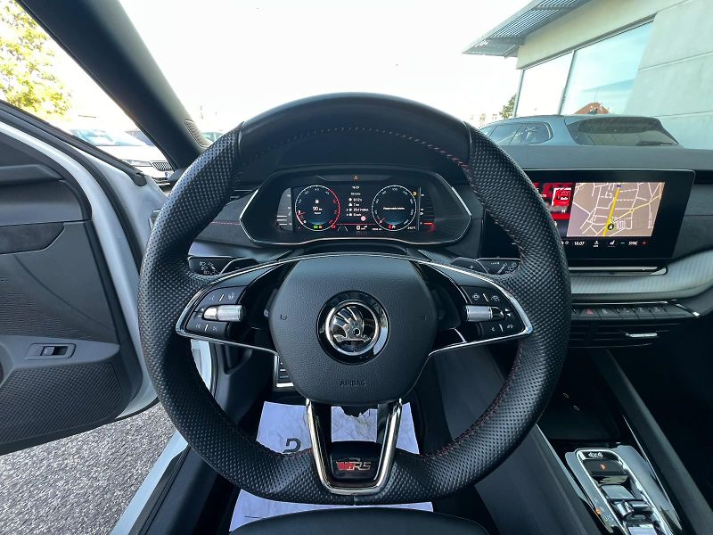 Škoda Octavia RS 2,0 TDI 147 KW 4x4 DSG - fotka 11 z 29
