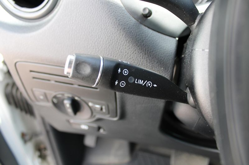 Mercedes-Benz Vito 2,2 116CDI 5Míst Automat+klima - fotka 18 z 26