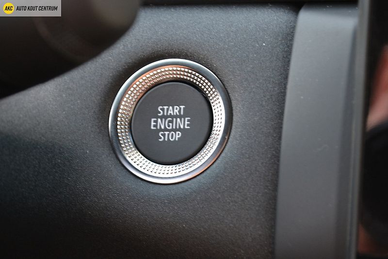 Renault Captur Techno TCe 90 - fotka 37 z 49