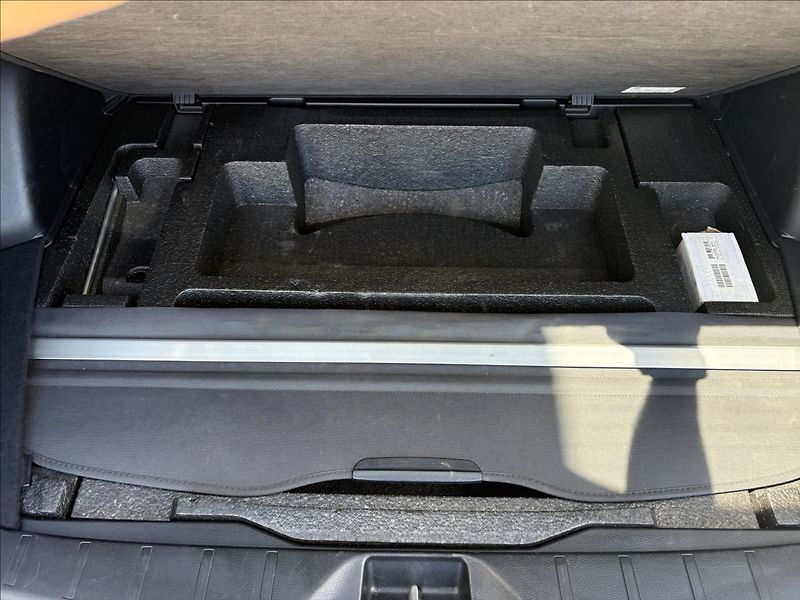 Subaru Forester 2,0 110 kw ČR 1 majitel servis - fotka 24 z 37