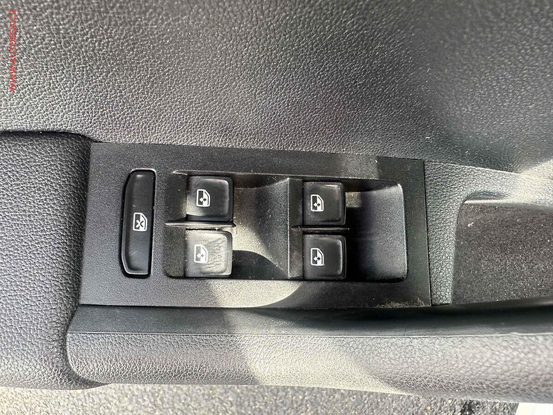 Škoda Octavia (2016) 2.0 TDi 4x4, ČR, Elegance - fotka 11 z 16