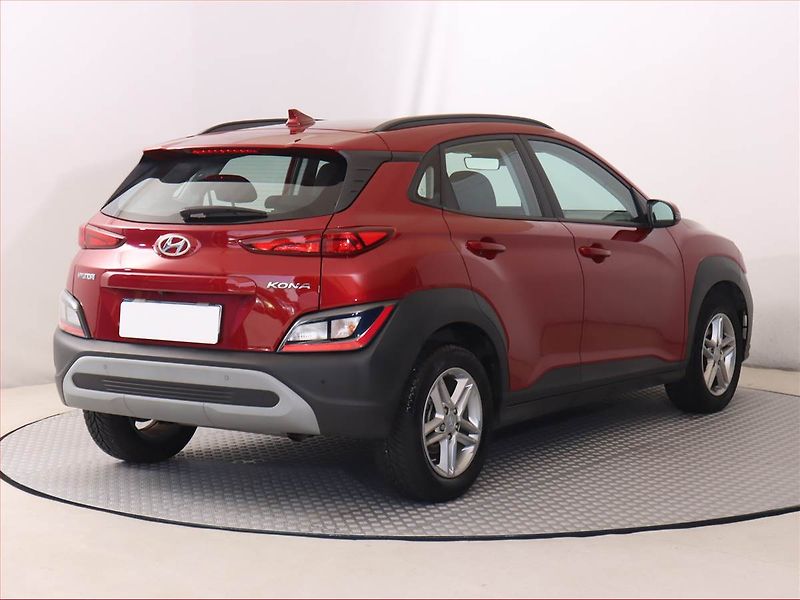 Hyundai Kona (2023) 1.0 T-GDI, Serv.kniha - fotka 5 z 18