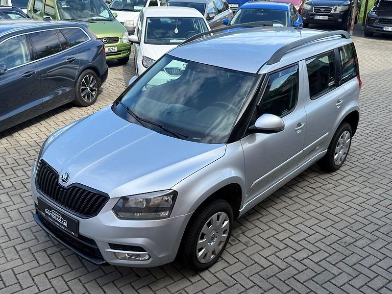 Škoda Yeti (2014) 2.0 TDI 4X4 - Původ ČR ! - fotka 14 z 16