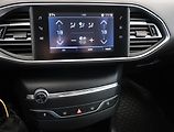 Peugeot 308 (2019) 1.2 PureTech, ČR,1.maj - náhled 10
