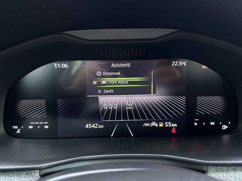 Škoda Scala 1.0TSi Selection 116PS KLIMA A - fotka 19 z 35