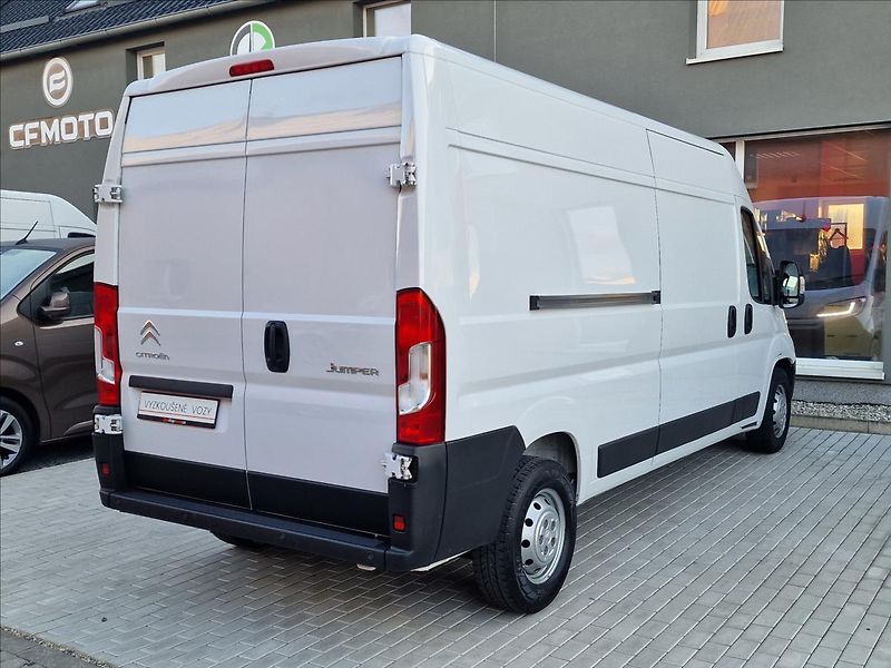 Citroën Jumper 2.2HDI 103kW L3H2,ČR,1.Maj. - fotka 10 z 43