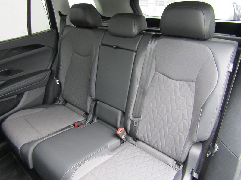 Volkswagen Tayron (2025) People 1,5 TSI 150 KW - fotka 21 z 30