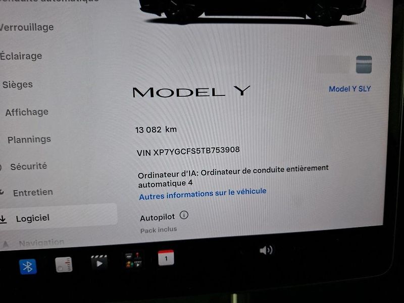 Tesla Model Y RWD 220kw  - fotka 6 z 11