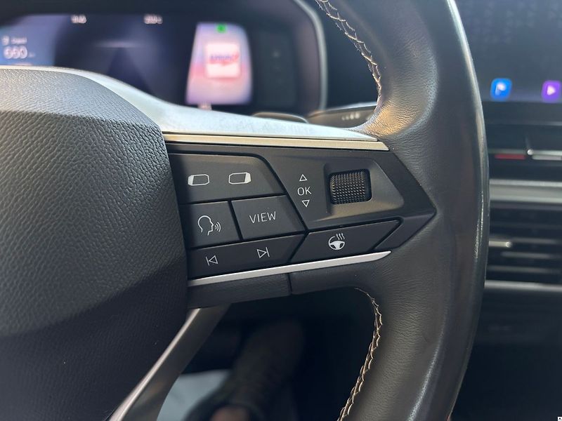 Seat Leon 2.0TDi-110KW/2022/DSG-SPORT.ZÁ - fotka 38 z 51