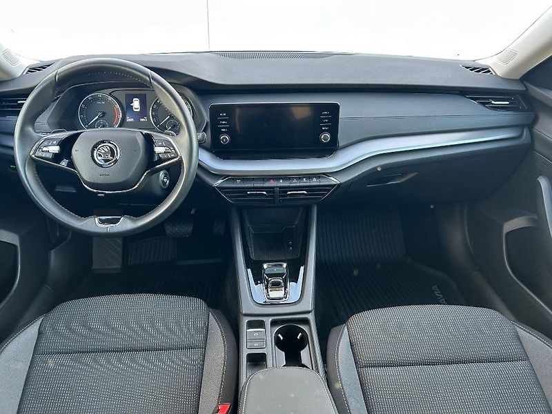Škoda Octavia Ambition 7DSG 1,5TSI - fotka 9 z 22